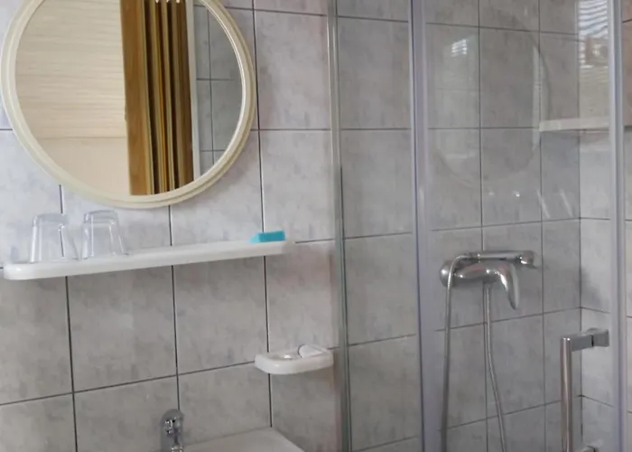 Zagon Alloggio in famiglia *